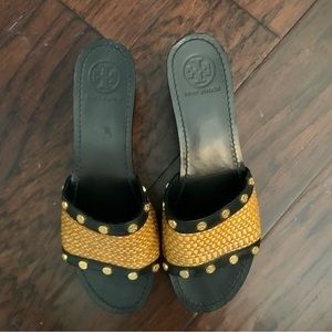 Tory Burch NEW black and gold rare slide wedges 8.5